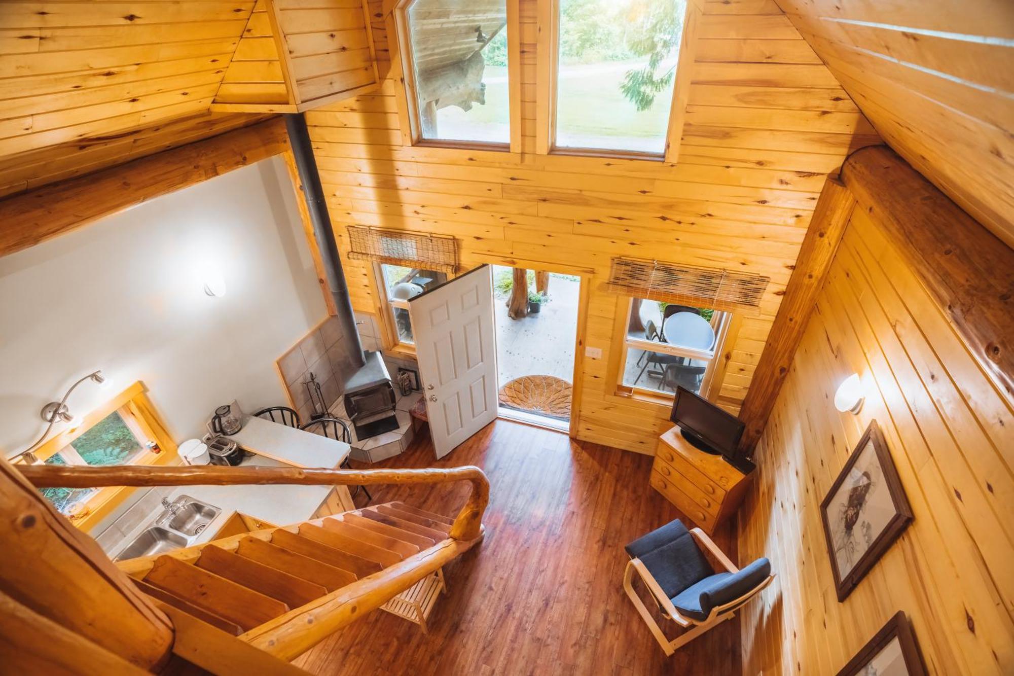 Bella Coola Grizzly Tours And Resort Hagensborg 외부 사진