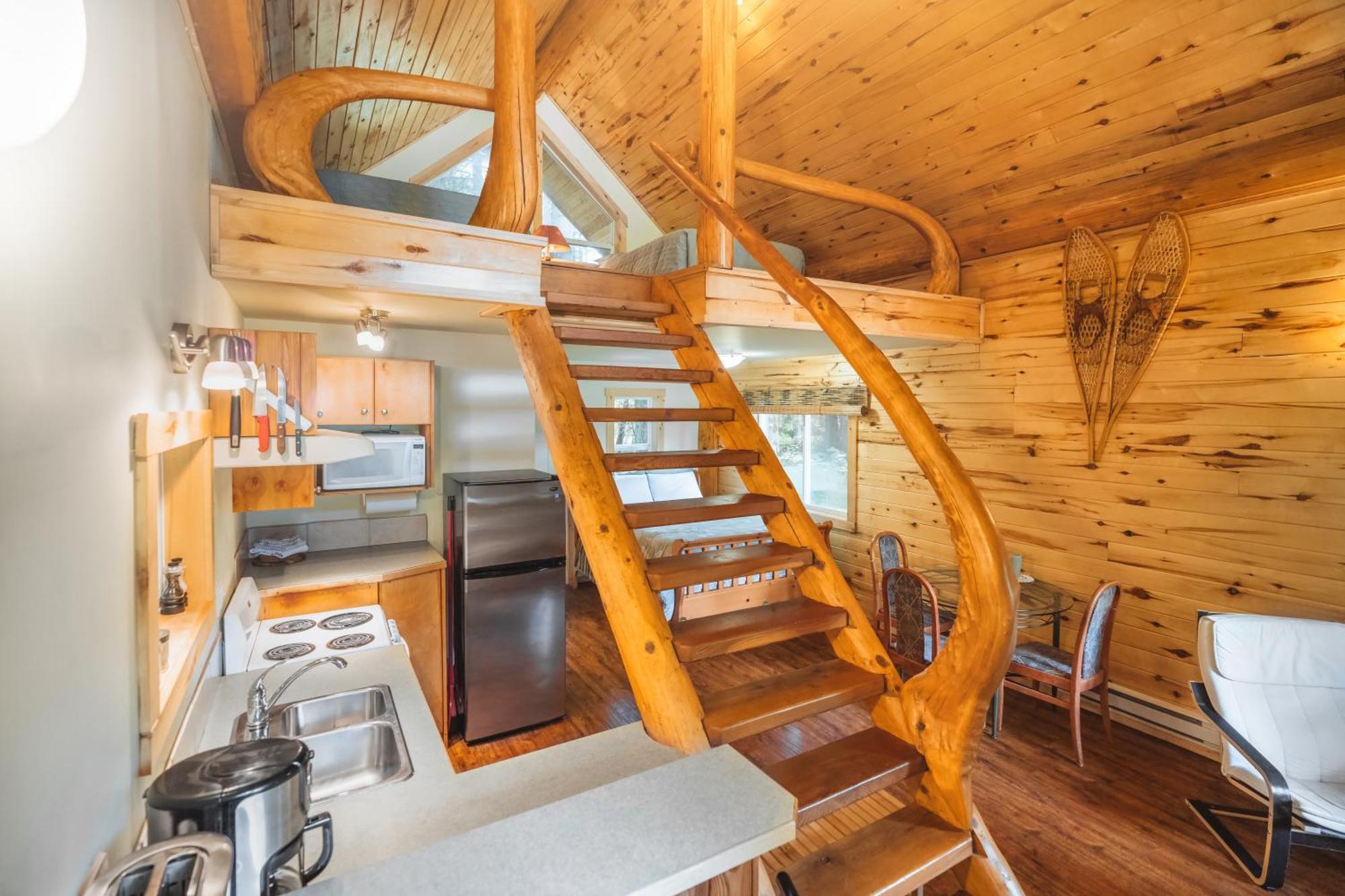 Bella Coola Grizzly Tours And Resort Hagensborg 외부 사진