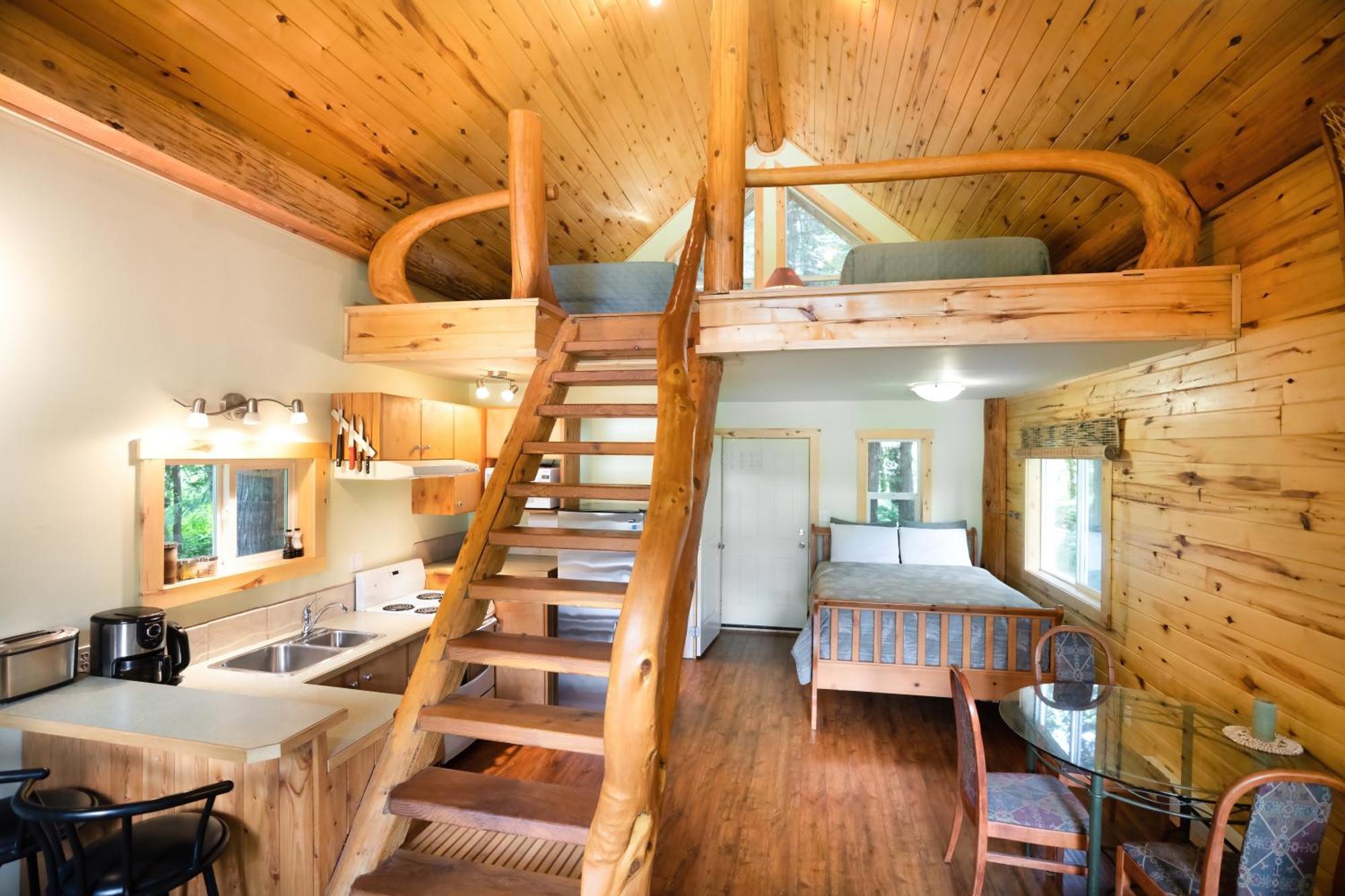 Bella Coola Grizzly Tours And Resort Hagensborg 외부 사진