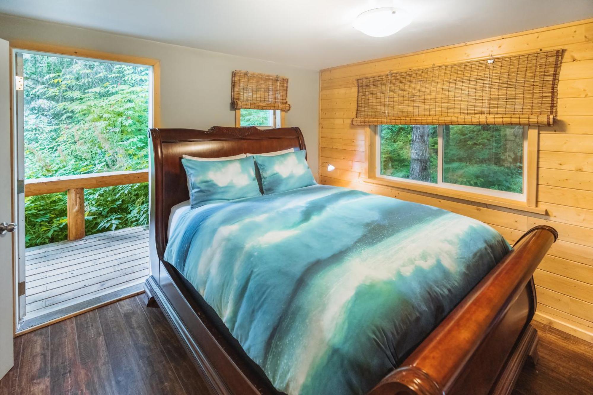 Bella Coola Grizzly Tours And Resort Hagensborg 외부 사진