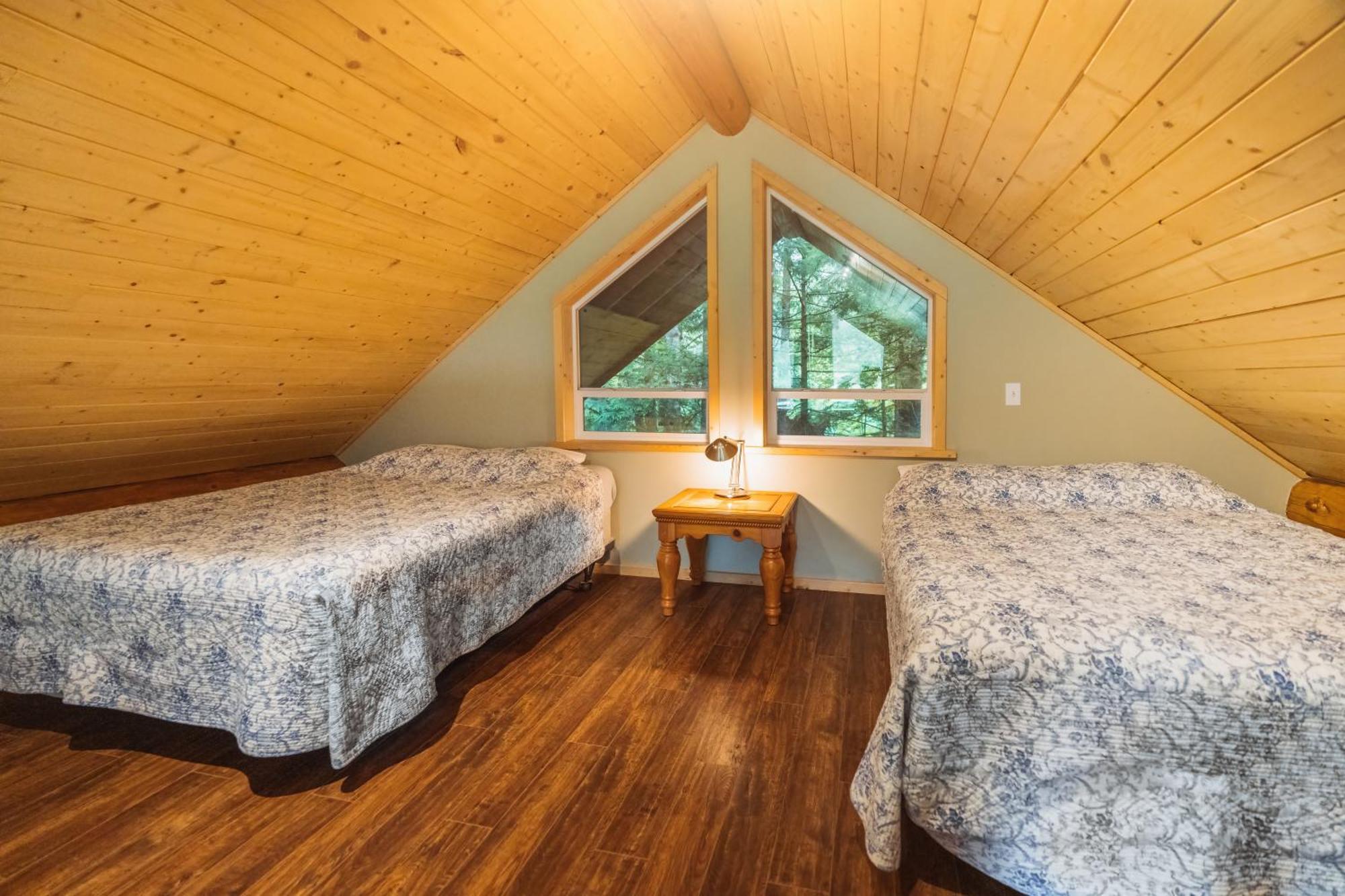 Bella Coola Grizzly Tours And Resort Hagensborg 외부 사진